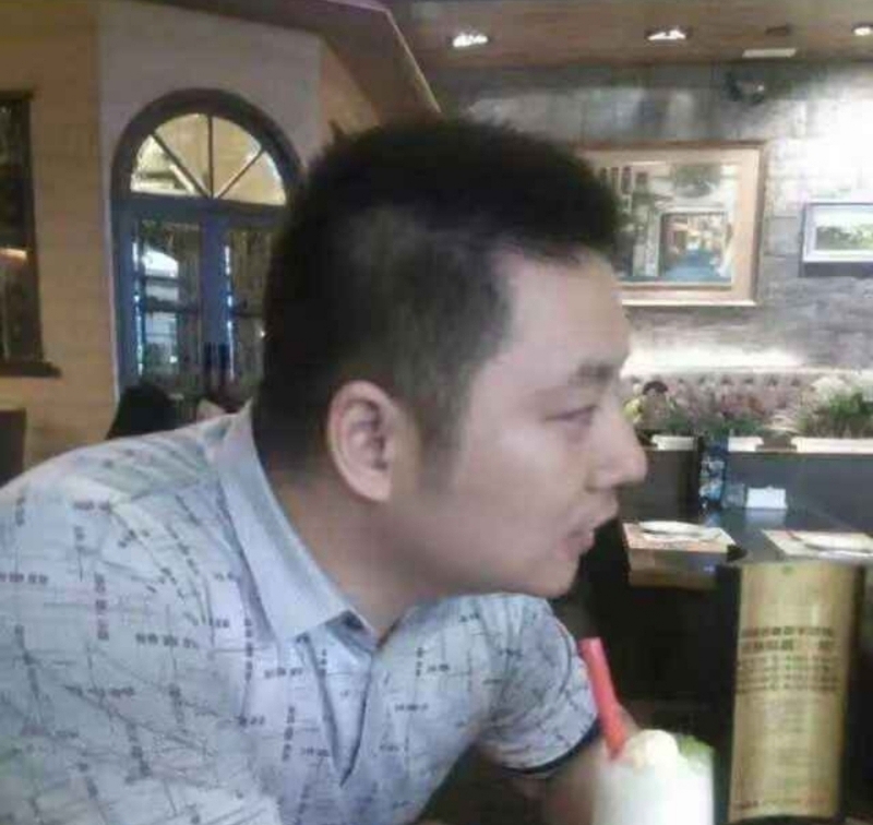 明月^清风的第二张照片--吉安闪婚服务中心