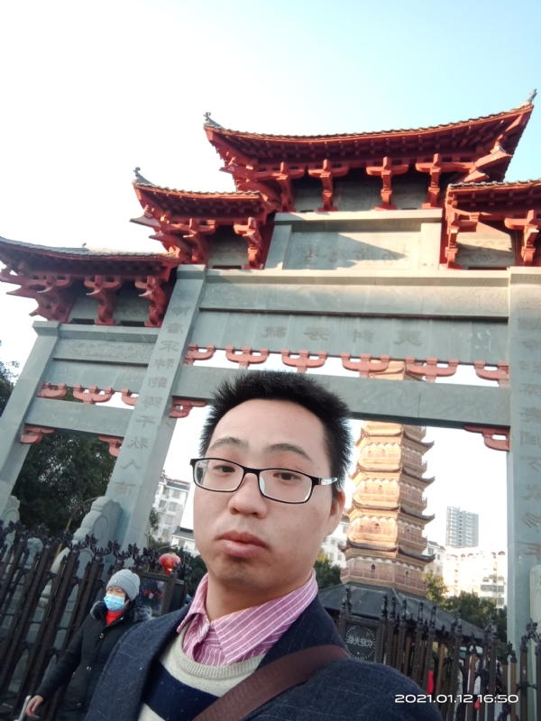 碧血丹心的第一张照片--吉安闪婚服务中心